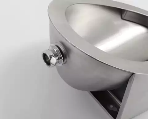 Urinal penitenciario en acero inoxidable con descarga 1.0gpf/3.8lpf