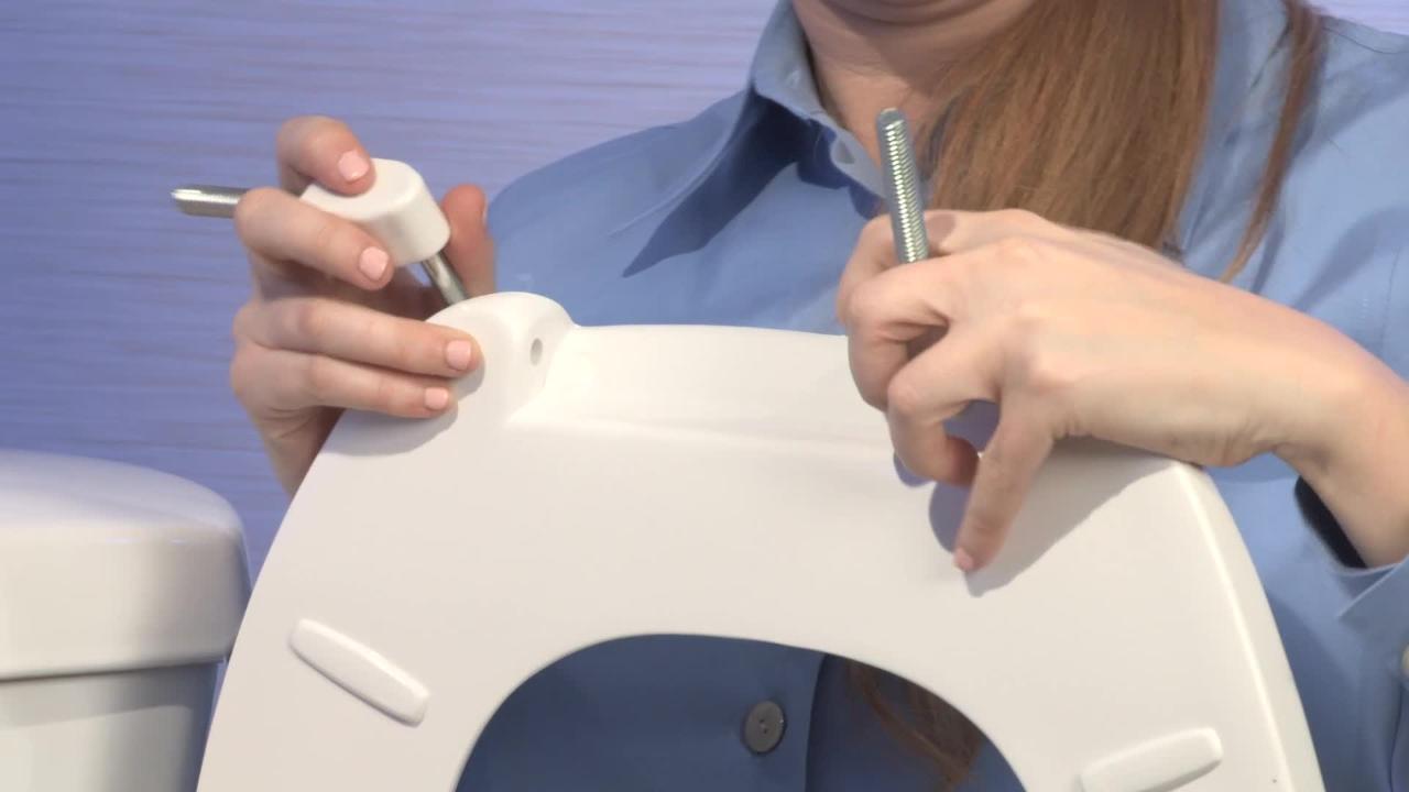 Asiento elongado para inodoros fluxometros marca Centoco