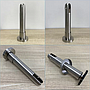 Support leg ajustable en acero inoxidable para Particiones de baños marca KCROWNE